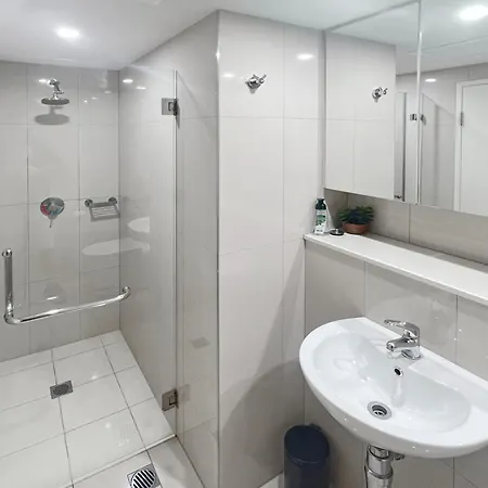 Welcome Homestay Cityscape Darwin Exterior photo