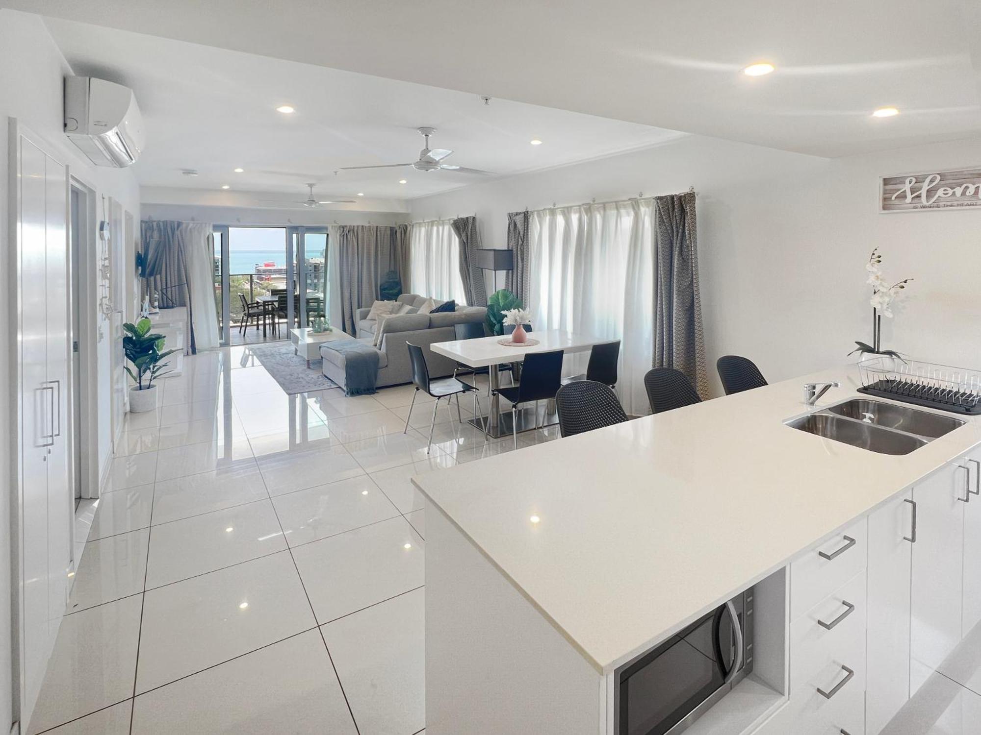 Welcome Cityscape Apartment *